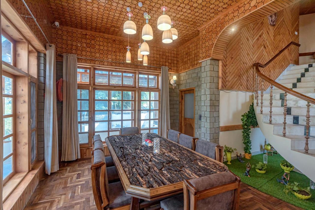 Saffronstays Monarch Manor, Manali - Regal Mansion Exteriör bild
