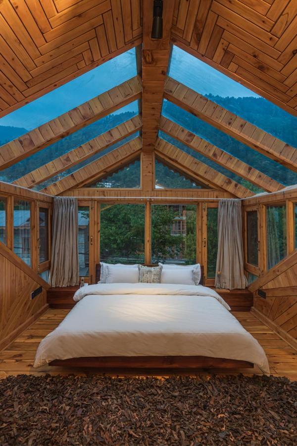 Saffronstays Monarch Manor, Manali - Regal Mansion Exteriör bild