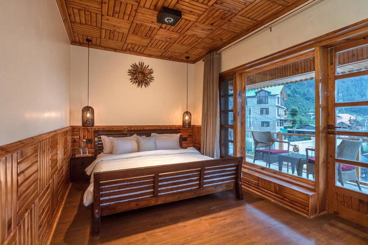 Saffronstays Monarch Manor, Manali - Regal Mansion Exteriör bild