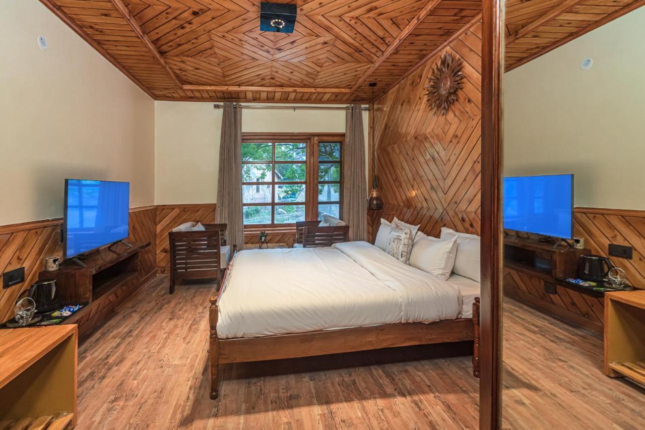 Saffronstays Monarch Manor, Manali - Regal Mansion Exteriör bild